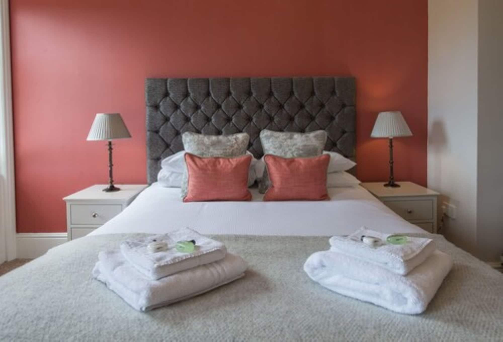 Bartley Lodge Hotel Линдхърст Екстериор снимка