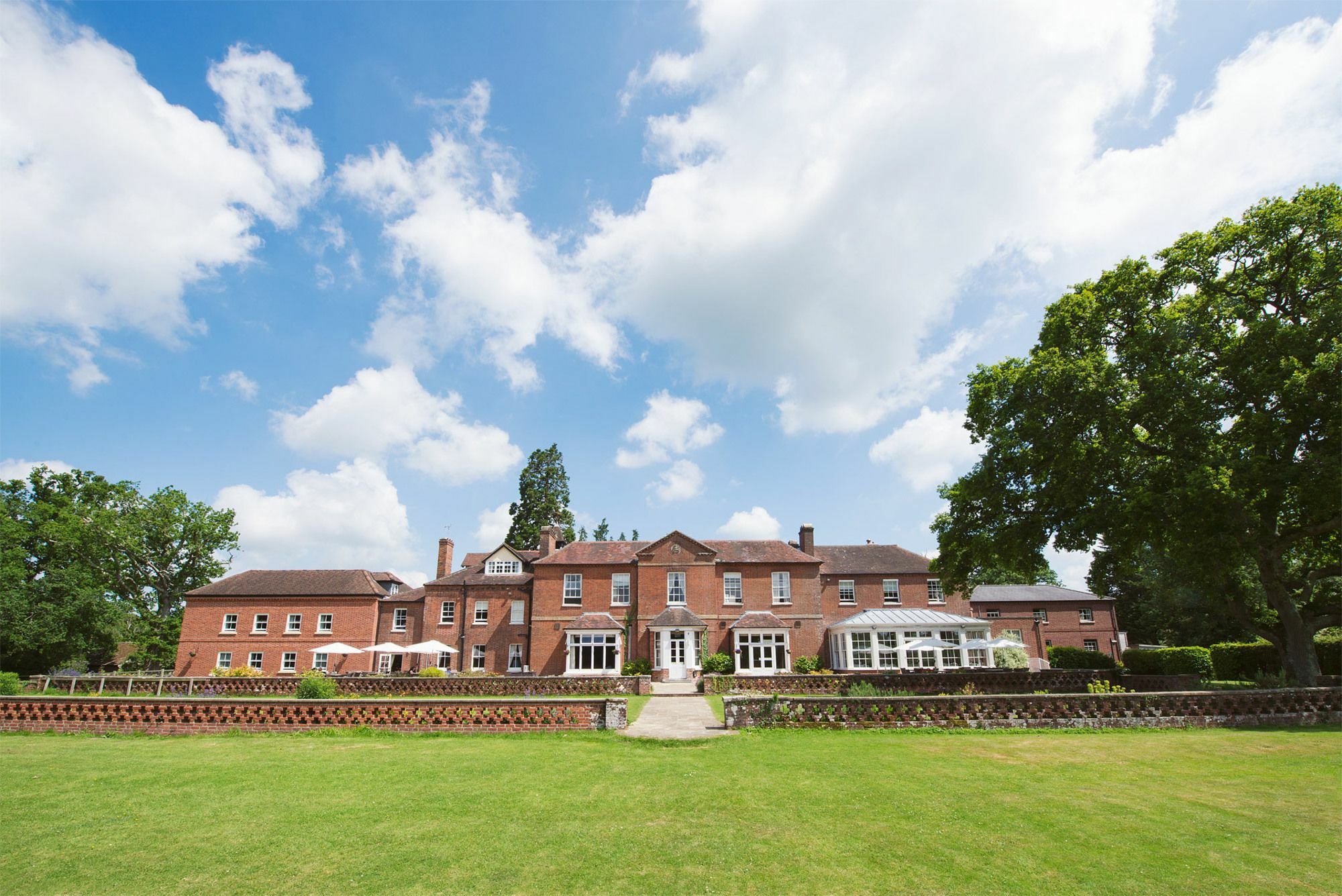 Bartley Lodge Hotel Линдхърст Екстериор снимка